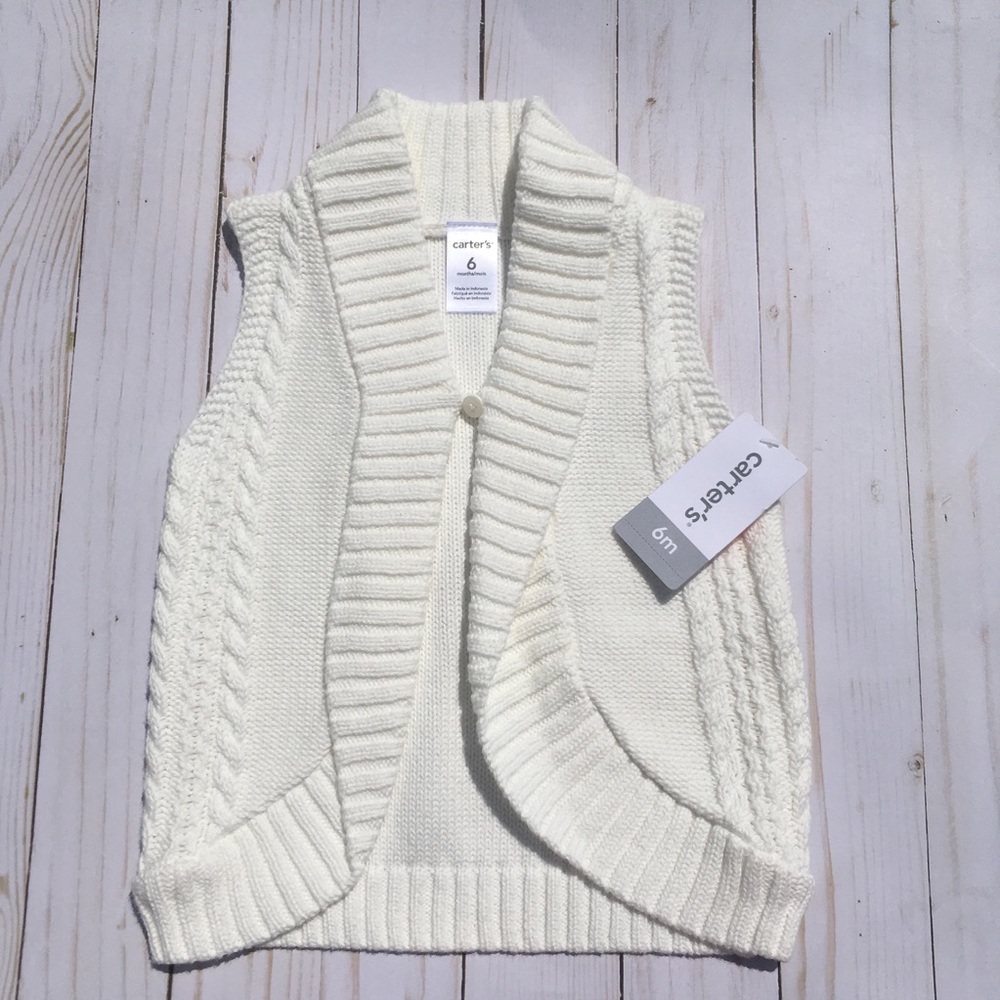 Carter’s Sleeveless Sweater Vest